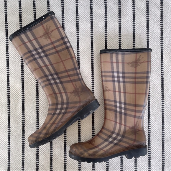 Burberry Shoes - Burberry Haymarket Nova Check Rain Boots Size 38